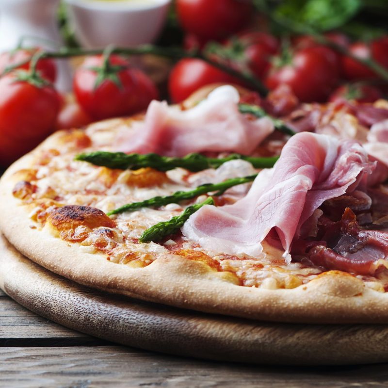 LAS MEJORES PIZZAS HECHAS CON LOS MEJORES INGREDIENTES EN TENERIFE​ 3